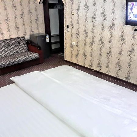 Manzur Apartamento Fergana Exterior foto
