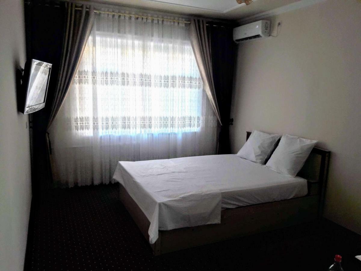 Manzur Apartamento Fergana Exterior foto